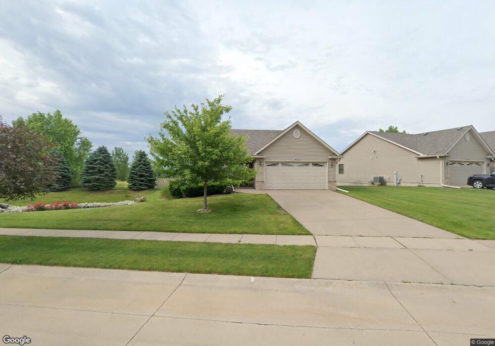 5420 Northwest Cir, Davenport, IA 52806 - photo 1