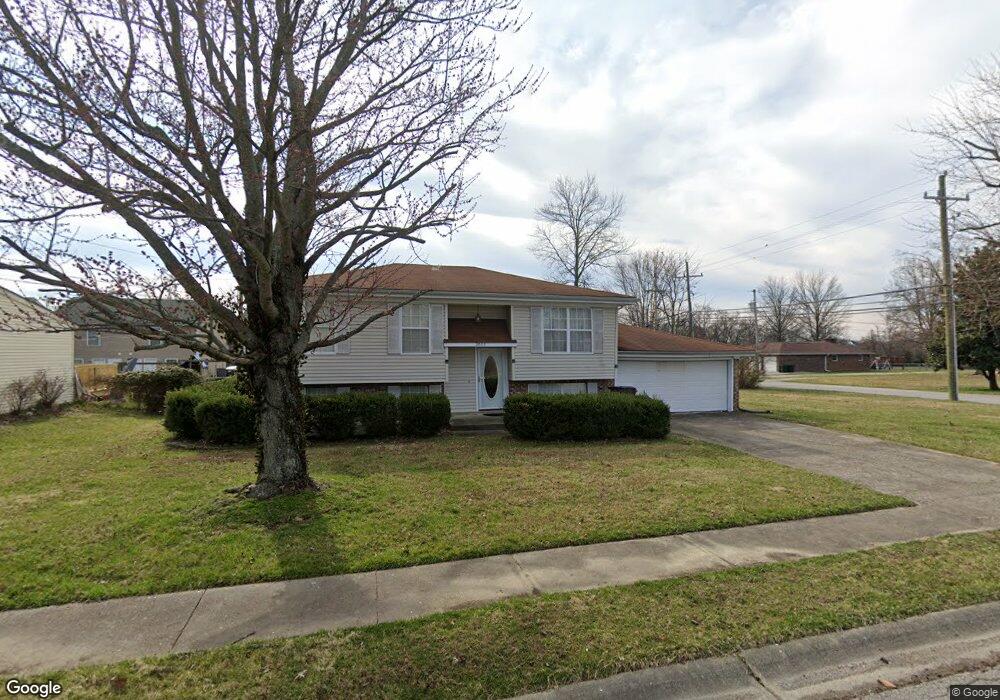 3601 Red Fox Dr, New Albany, IN 47150 - photo 1