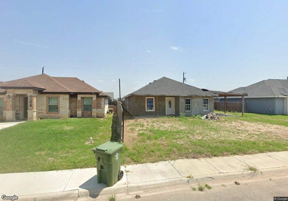 816 Dove St, Alamo, TX 78516 - photo 1