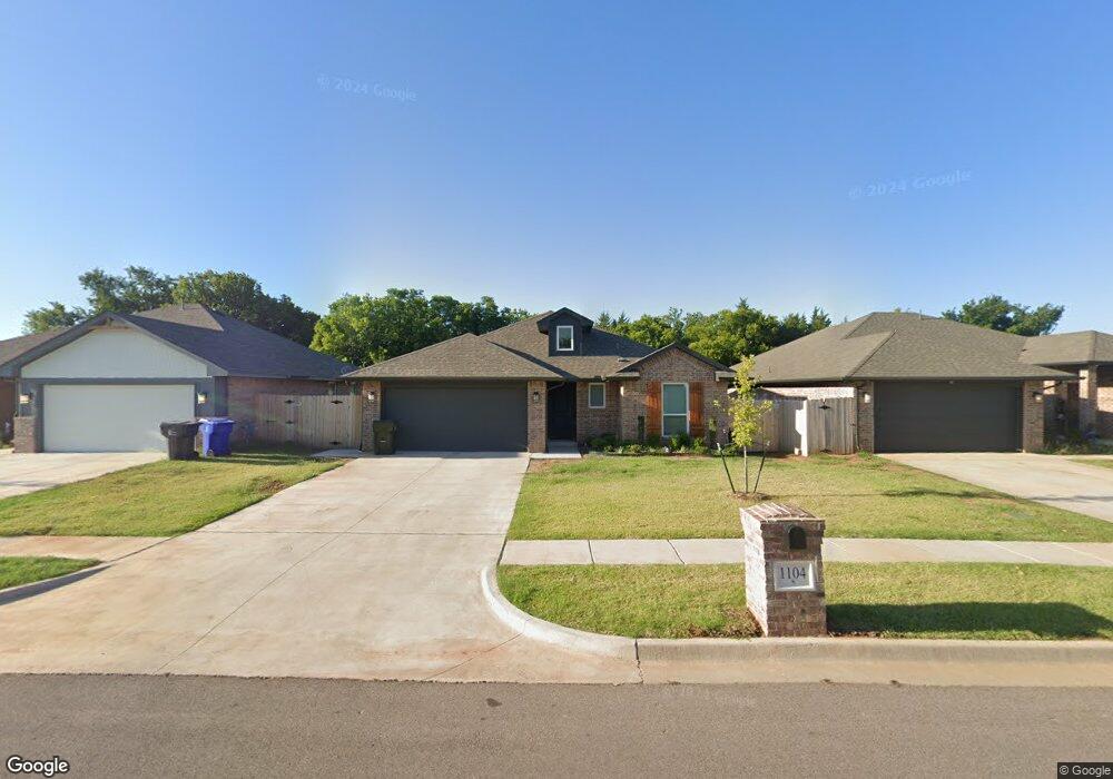 1104 Osprey Dr, Norman, OK 73072 - photo 1