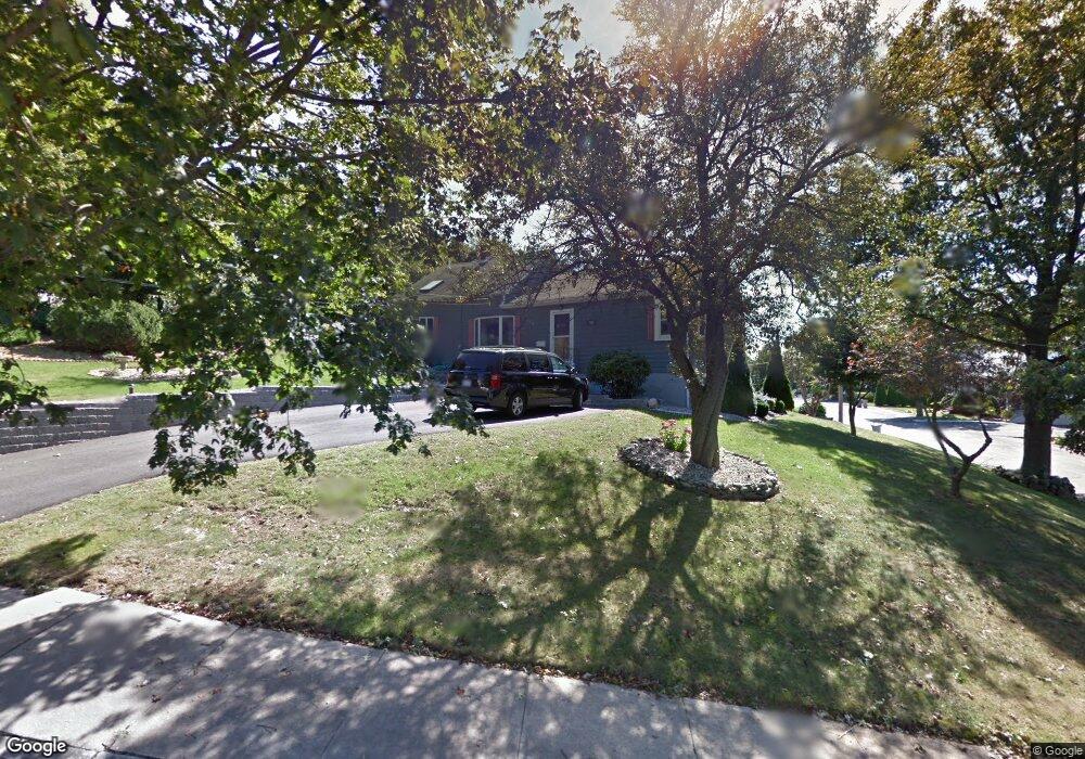 38 Lotus Ave, Stoneham, MA 02180 - photo 1