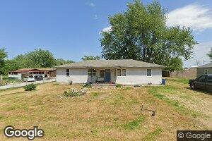 360 Olive St, Seymour, MO 65746