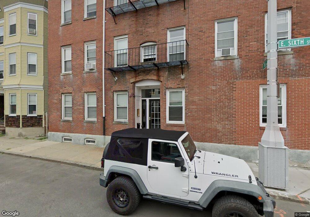 722 E 6th St unit 3r, Boston, MA 02127 - photo 1