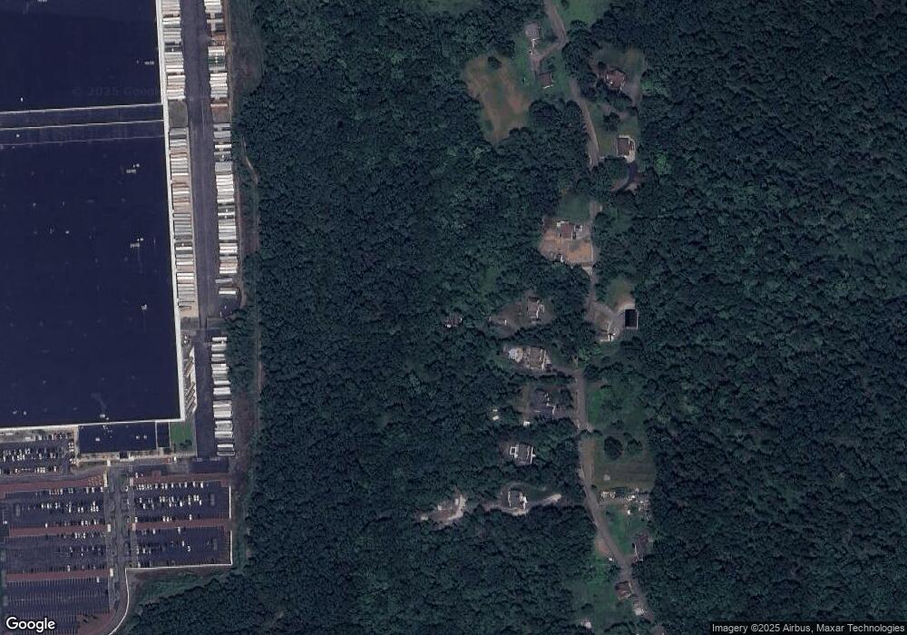 605 Langans Rd, Pittston, PA 18640 - photo 1