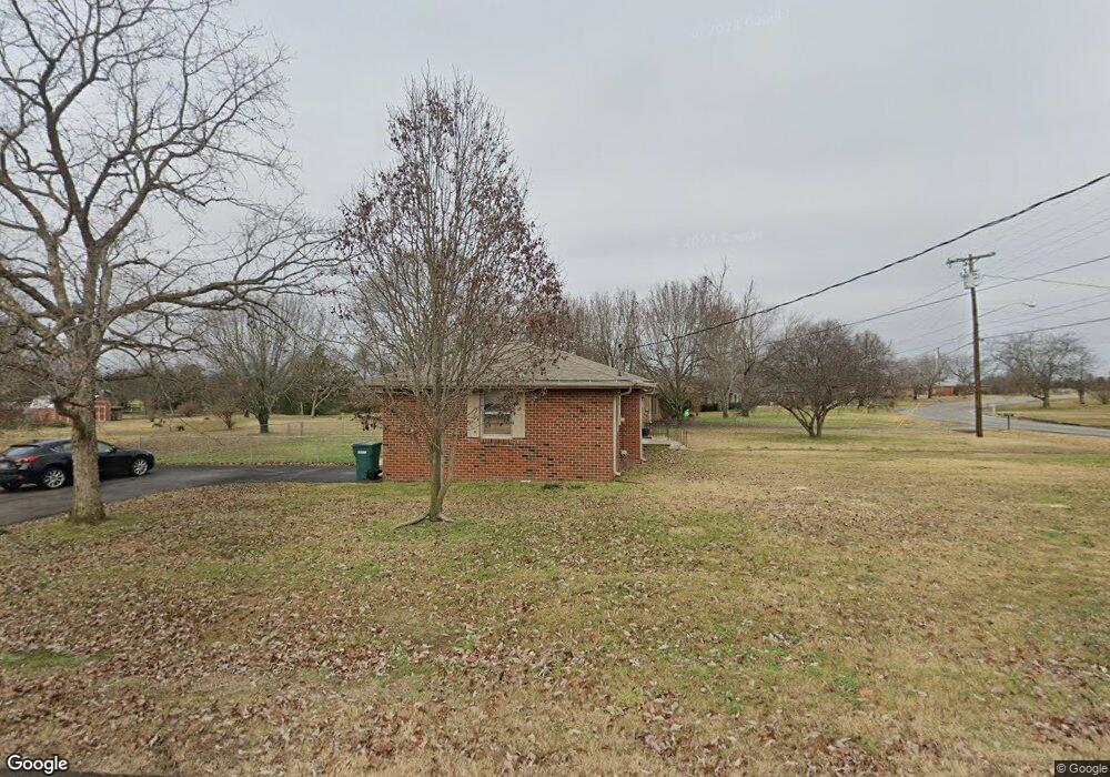 834 Castle Heights Ave, Lebanon, TN 37087 - photo 1
