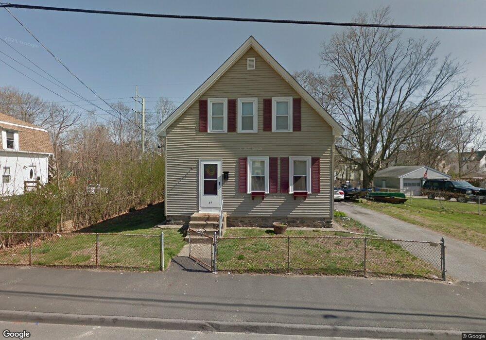 44 E Walnut St, Taunton, MA 02780 - photo 1