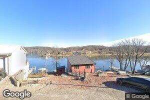 8350 Lakeshore Dr, Dexter, IA 50070