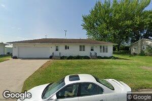1207 Ascher St, Aplington, IA 50604