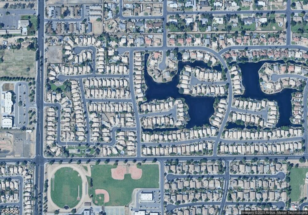 1242 E Chicago Cir, Chandler, AZ 85225 - photo 1