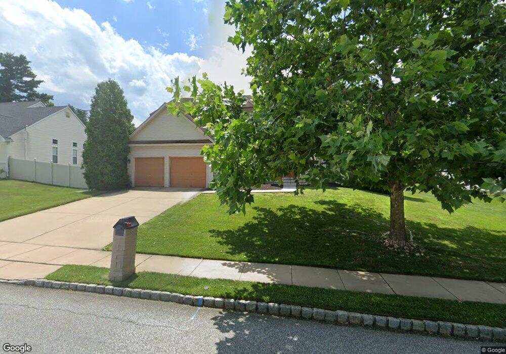 121 Patriots Ridge, Woodbury, NJ 08096 - photo 1