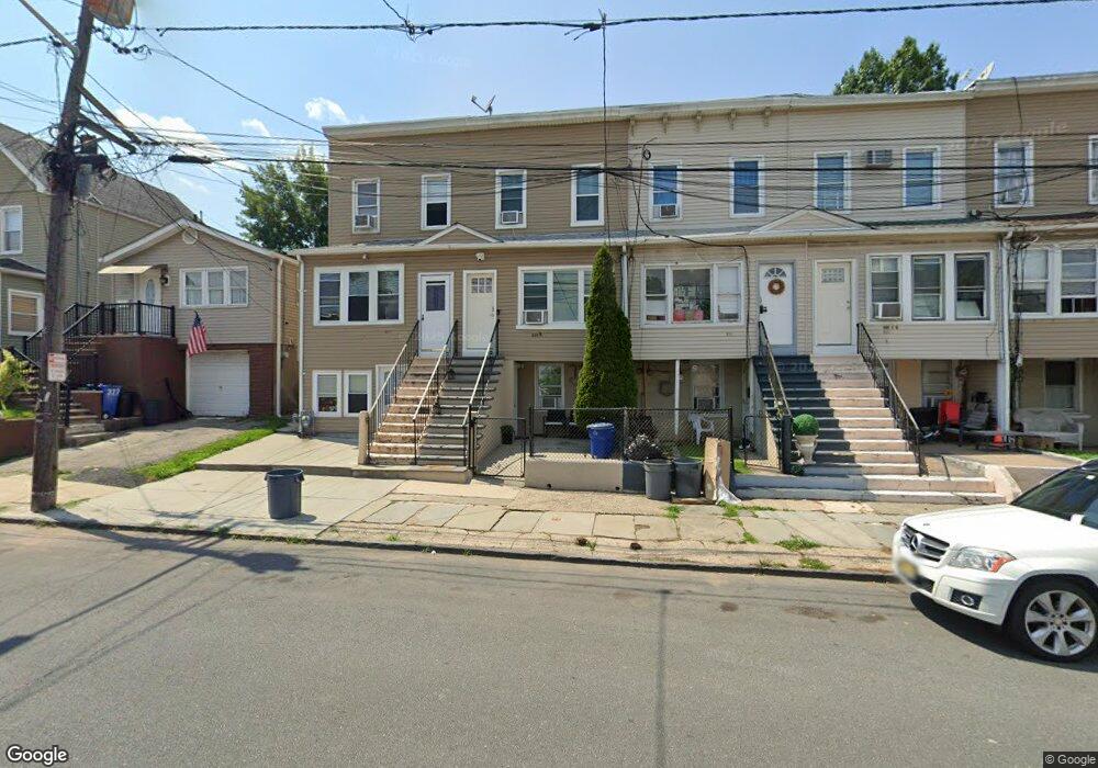 329 1/2 Forest St, Kearny, NJ 07032 - photo 1