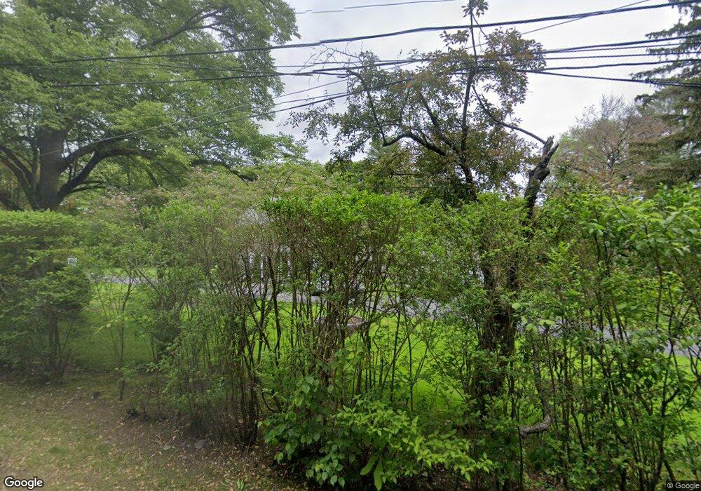 55 Smith Rd, Milton, MA 02186 - photo 1