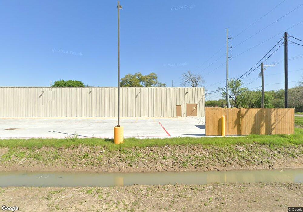 1221 Avenue F, Bay City, TX 77414 - photo 1