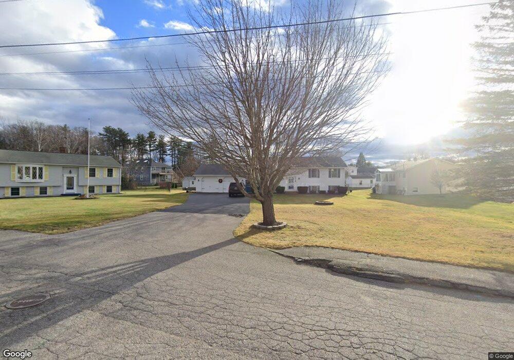 4 Meadowview Dr, Biddeford, ME 04005 - photo 1