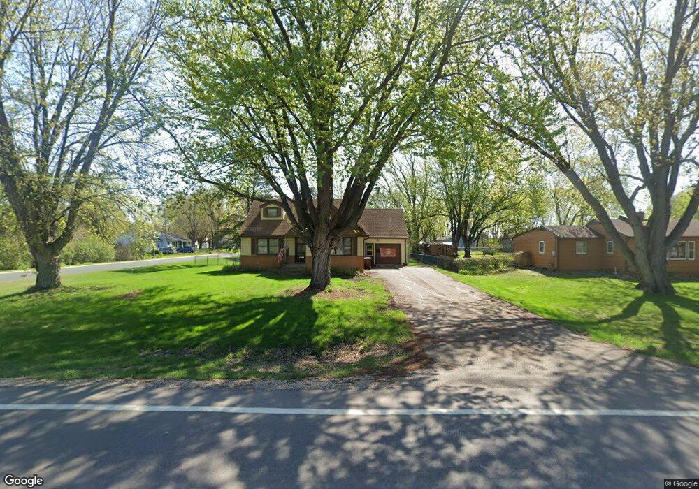 1420 Halgren Rd, Maple Plain, MN 55359 - photo 1