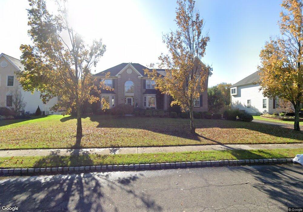 5 Lenape Ct, Mount Laurel, NJ 08054 - photo 1