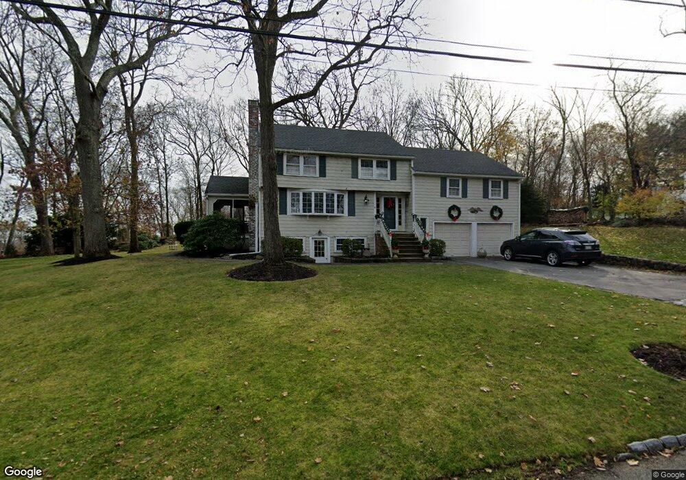 30 Mayflower Rd unit single fami, Winchester, MA 01890 - photo 1