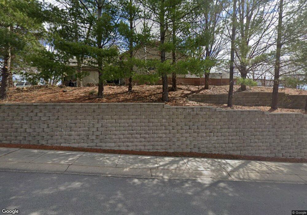 17553 Rustic Hills Dr, Eden Prairie, MN 55346 - photo 1