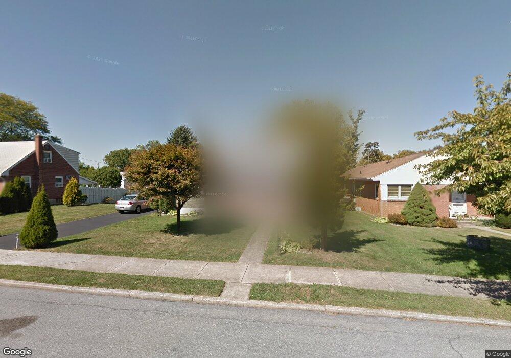 2433 W South St unit 2441, Allentown, PA 18104 - photo 1