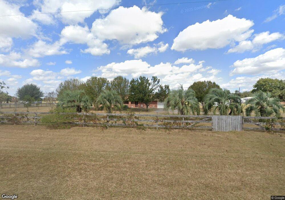 33174 Baethe Rd, Waller, TX 77484 - photo 1