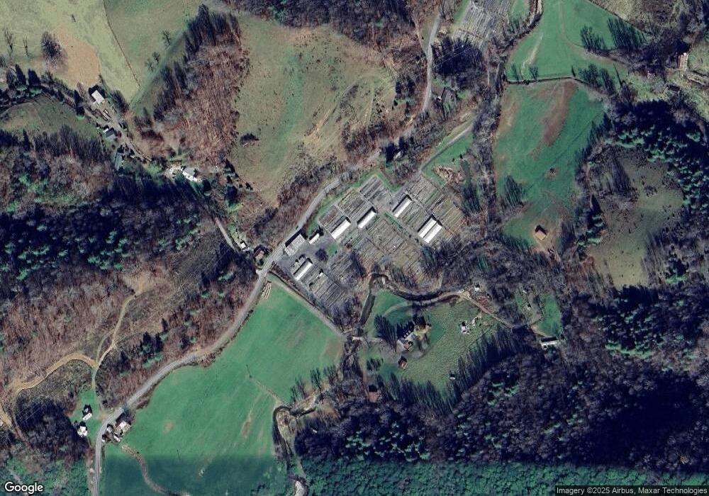 97 Circle e Ranch Rd, Burnsville, NC 28714 - photo 1