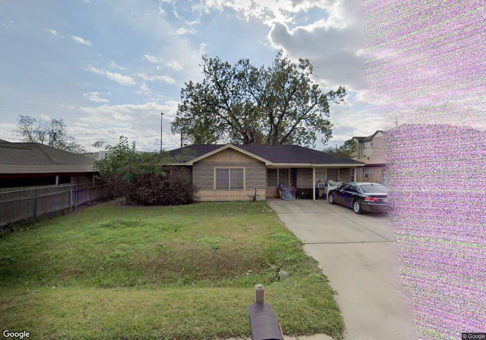 6918 Peyton St, Houston, TX 77028 - photo 1