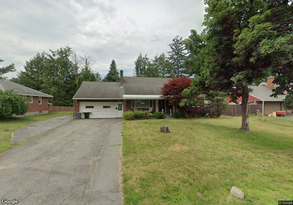 841 Ashmore Ave, Schenectady, NY 12309 - photo 1