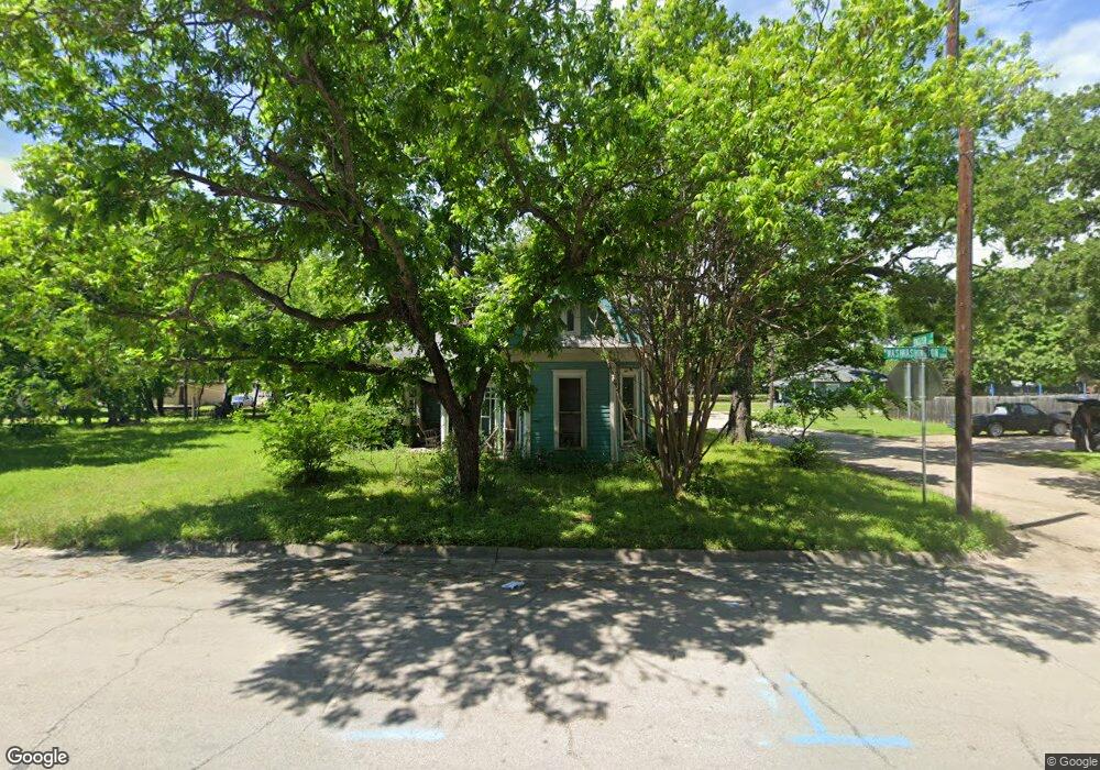 207 N Washington St, Cleburne, TX 76031 - photo 1