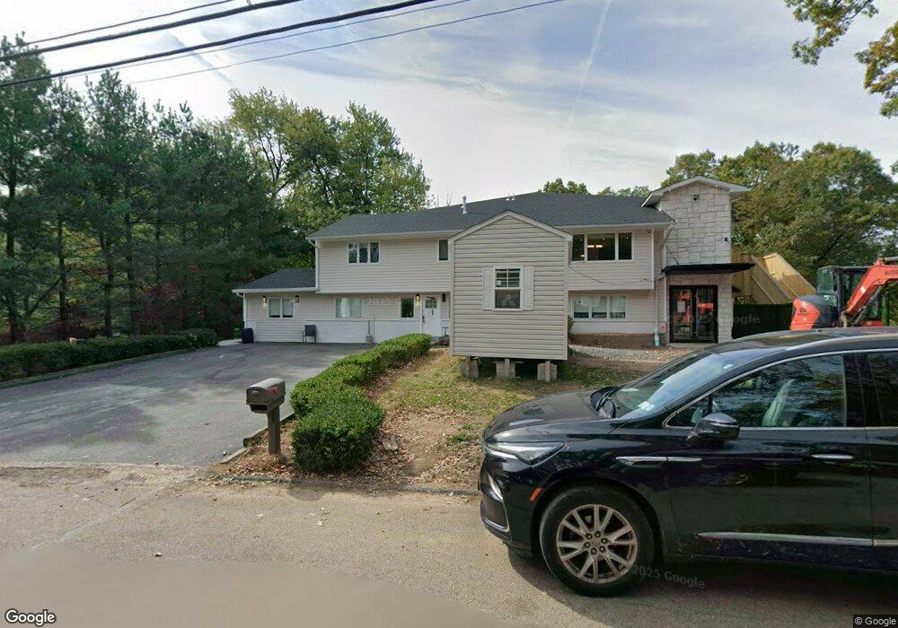 10 Cardinal Ln, Spring Valley, NY 10977 - photo 1