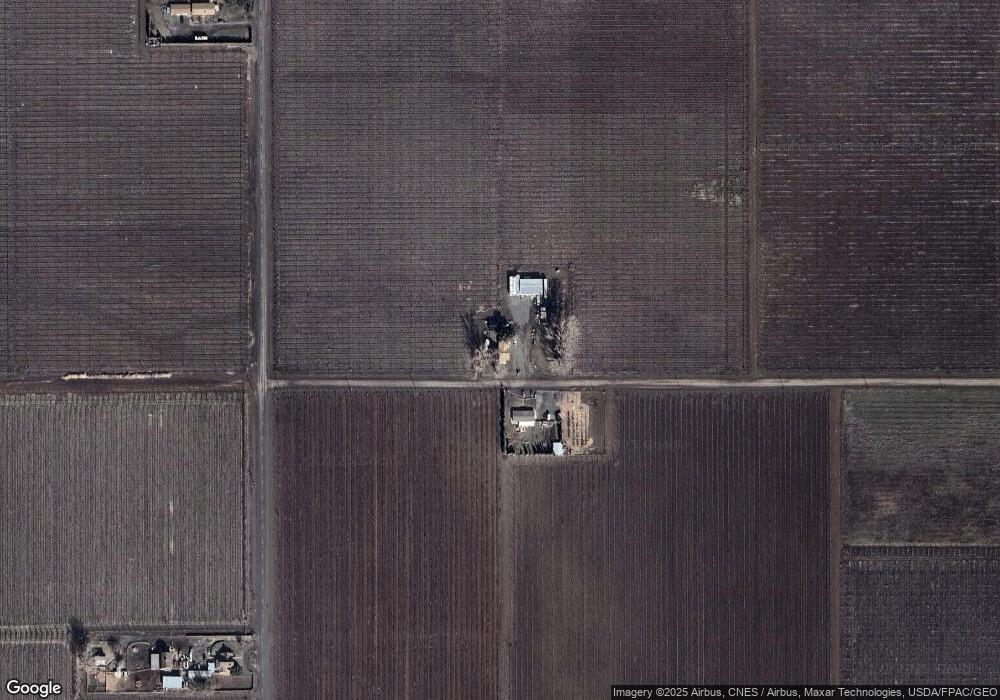 8821 Gamache Rd, Moxee, WA 98936 - photo 1