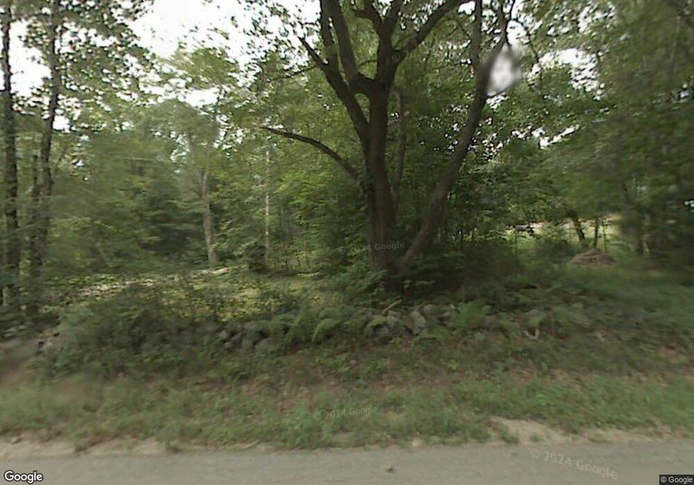 86 Tracy Rd, Dudley, MA 01571 - photo 1