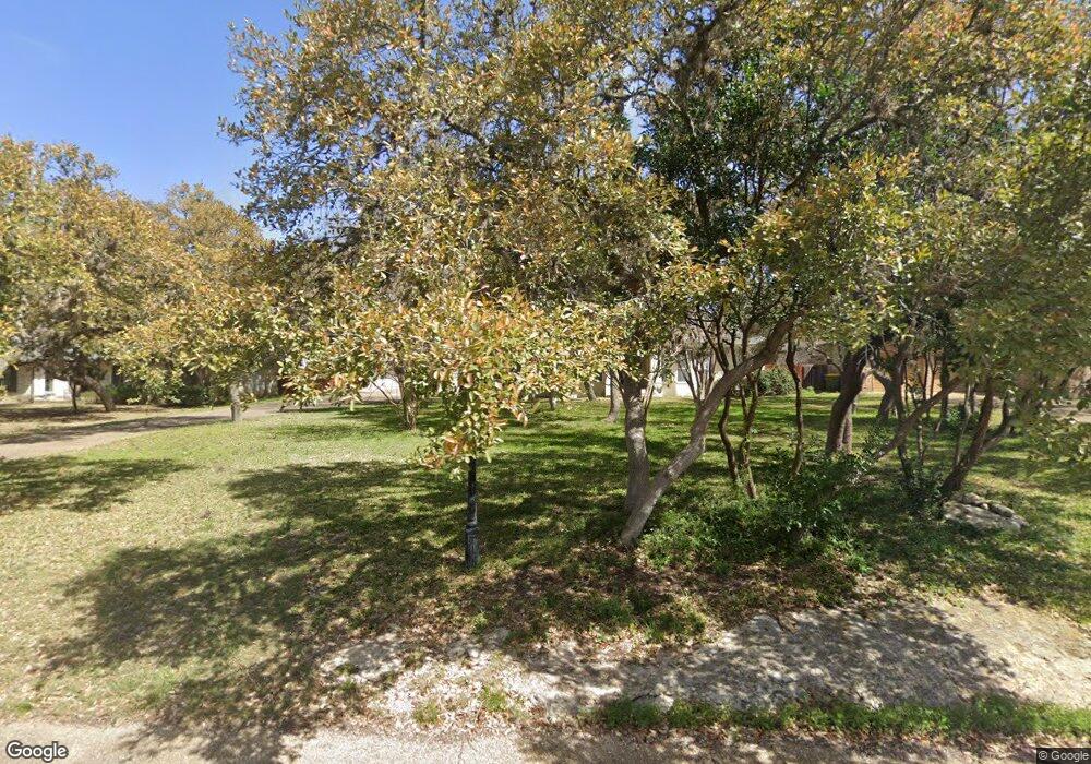 10939 Hunters Way, Helotes, TX 78023 - photo 1