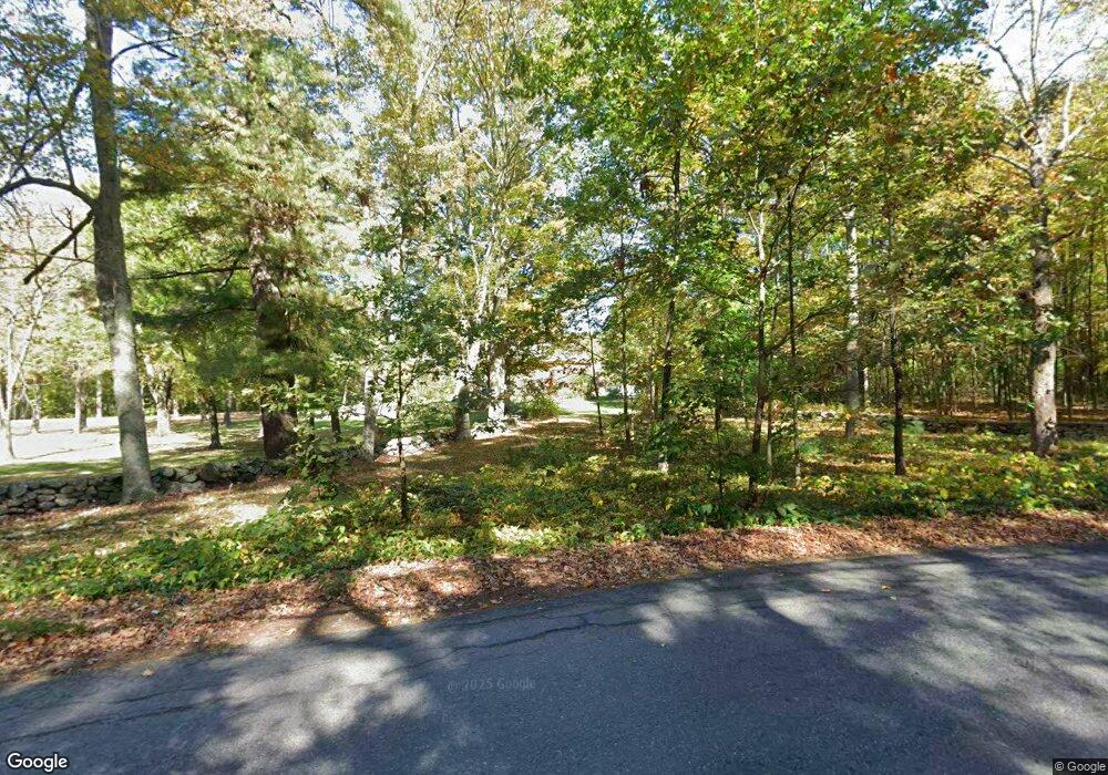 368 Chestnut St, Hudson, MA 01749 - photo 1