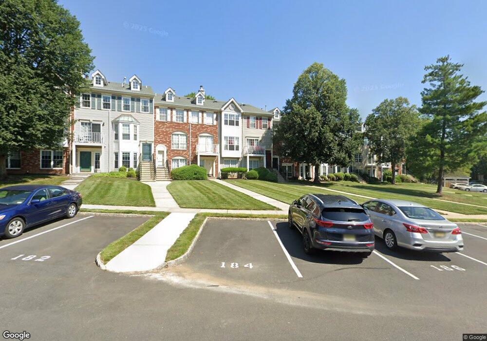 212 Sapphire Ln unit 57R, Franklin Park, NJ 08823 - photo 1