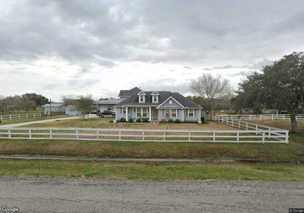 4827 Fenske Ln, Needville, TX 77461 - photo 1