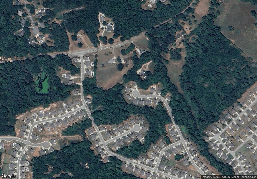 692 Prescott Point, Hoschton, GA 30548 - photo 1