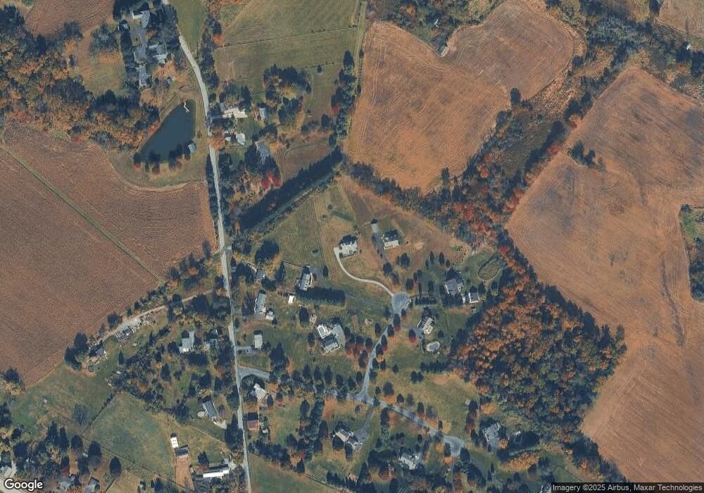 206 Maplewood Dr, Phoenixville, PA 19460 - photo 1