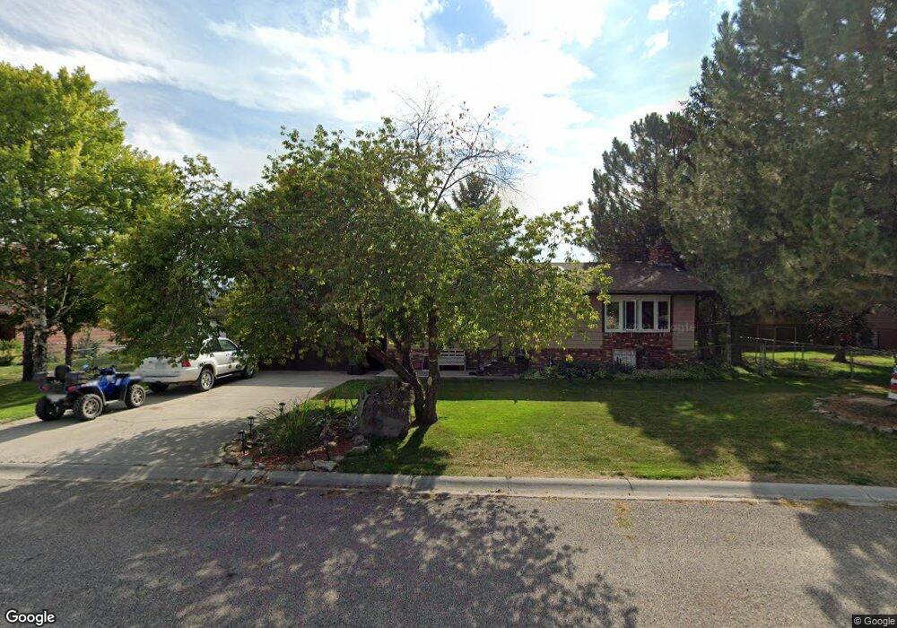 407 Stillwater Dr, Columbus, MT 59019 - photo 1