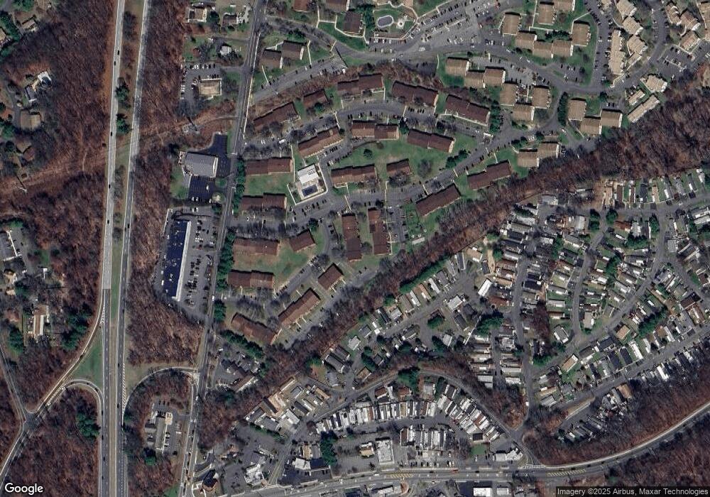 3 Darian Ct unit 2B, Pomona, NY 10970 - photo 1