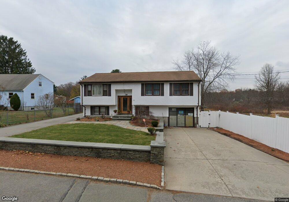 295 Cox St, Hudson, MA 01749 - photo 1