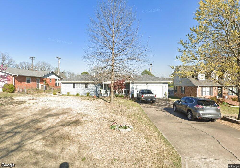 705 Brentwood Dr, Tahlequah, OK 74464 - photo 1