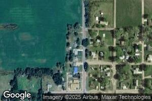 305 N Victoria St, Chambers, NE 68725