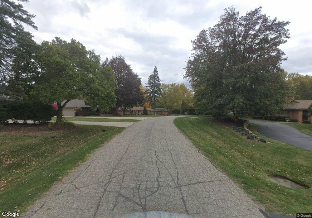 0 S Pemberton unit 214045595, Bloomfield Township, MI 48302 - photo 1