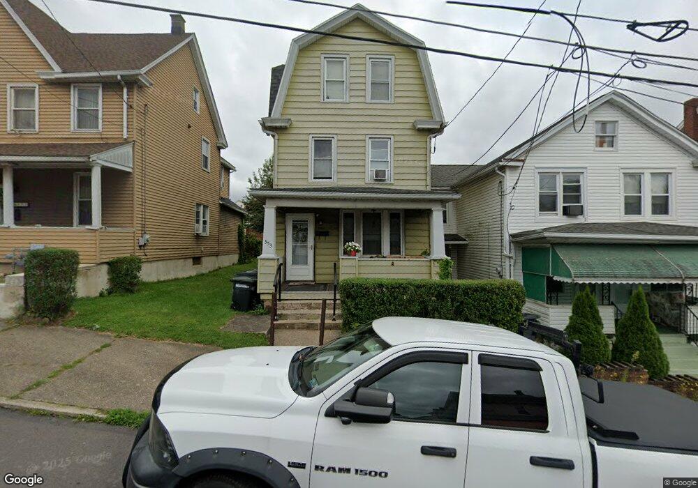 553 Carson St, Hazleton, PA 18201 - photo 1