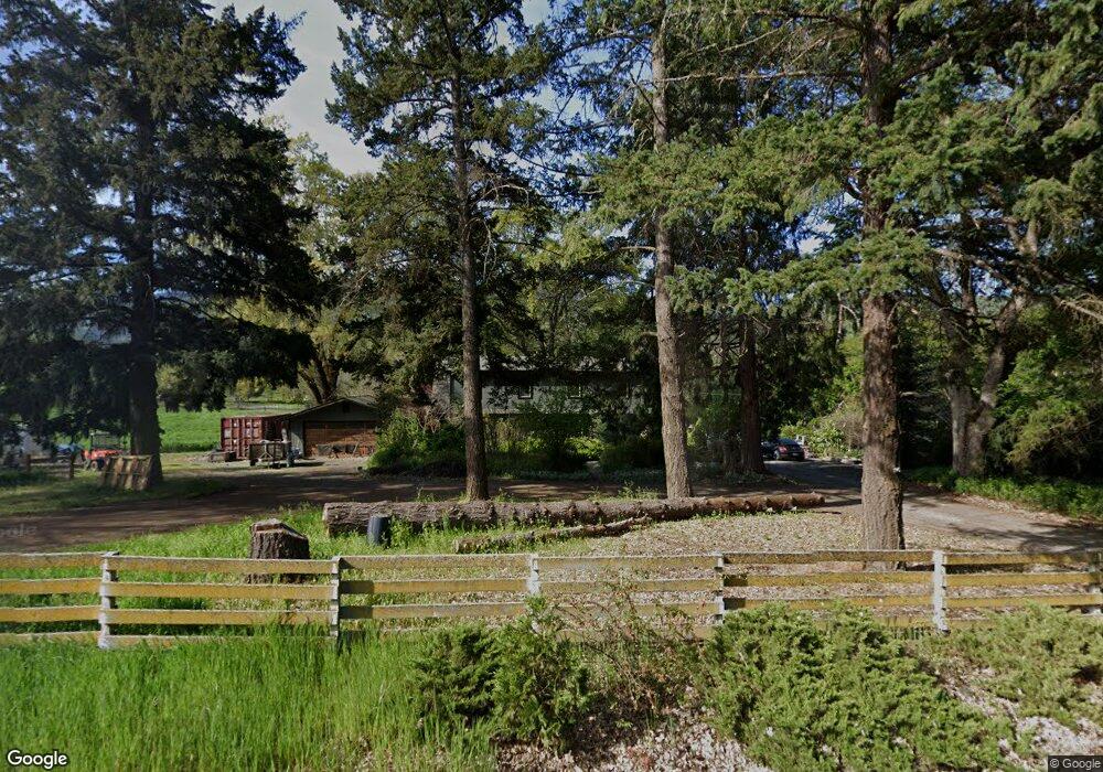 7497 Old Stage Rd, Central Point, OR 97502 - photo 1