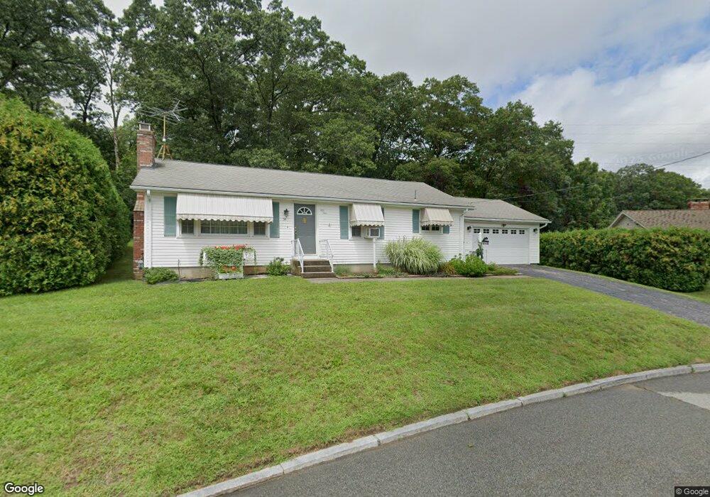 54 Nancy Ct, Woonsocket, RI 02895 - photo 1