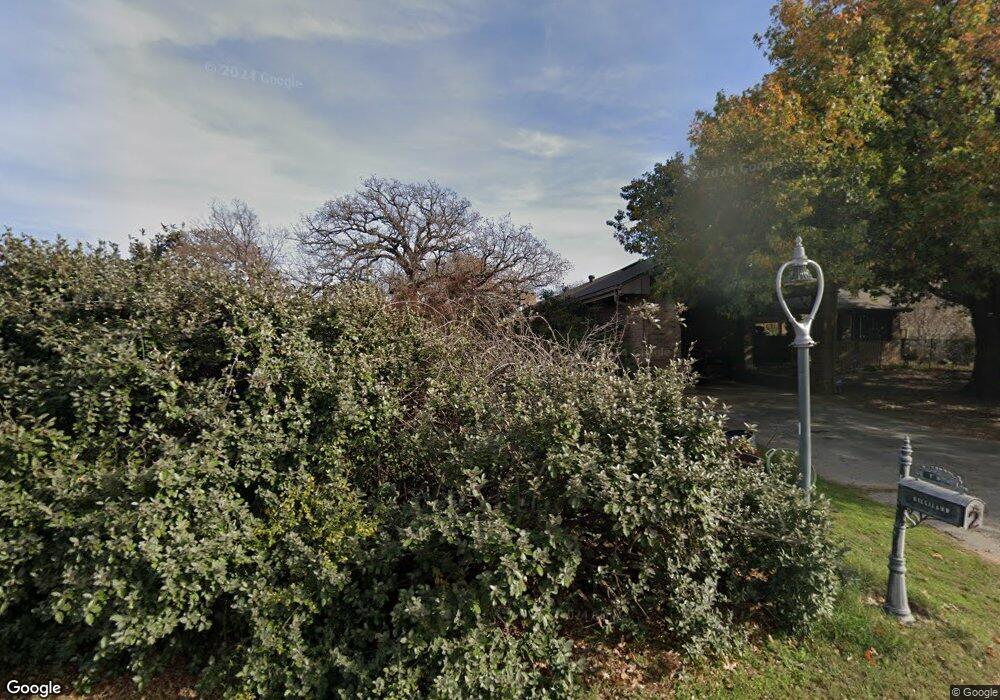 2 Country Place Dr, North Richland Hills, TX 76182 - photo 1