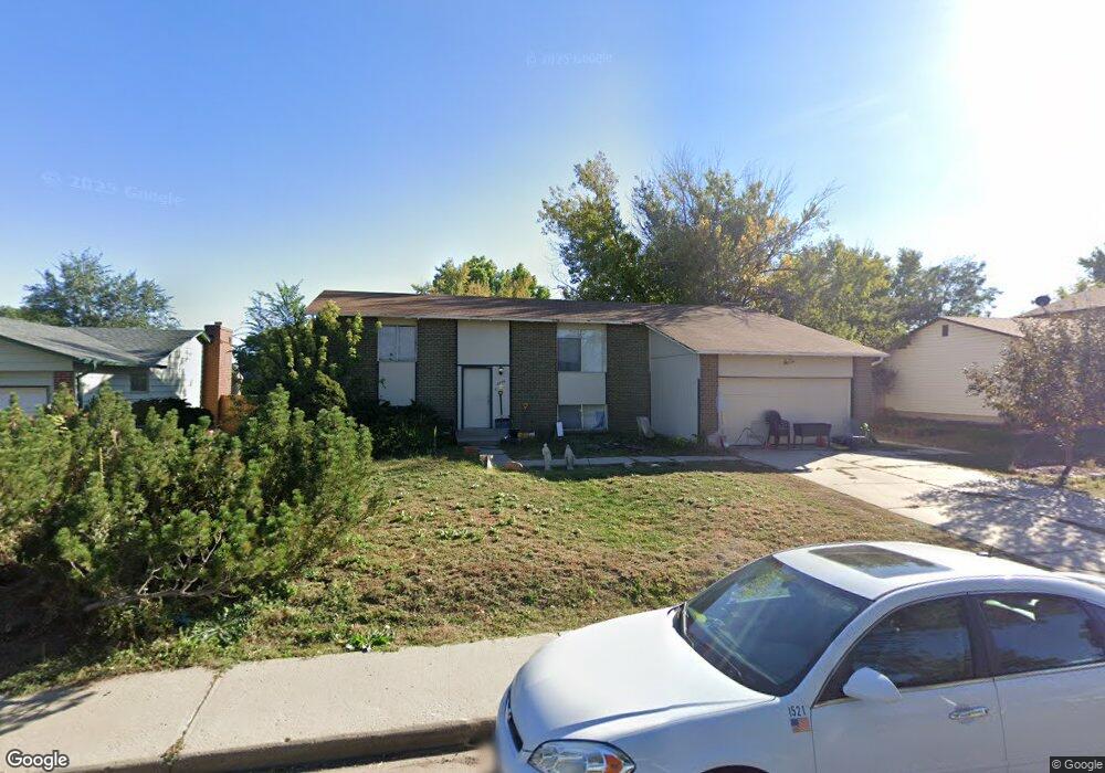 3740 Woodglen Blvd, Thornton, CO 80233 - photo 1