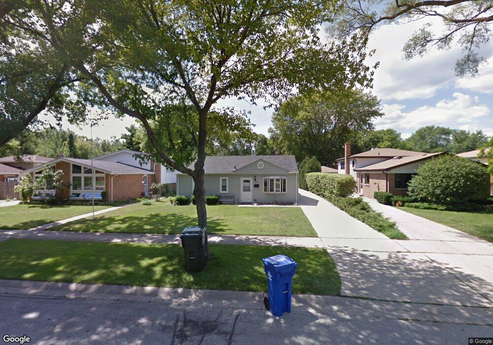 1770 Maple St, Des Plaines, IL 60018 - photo 1