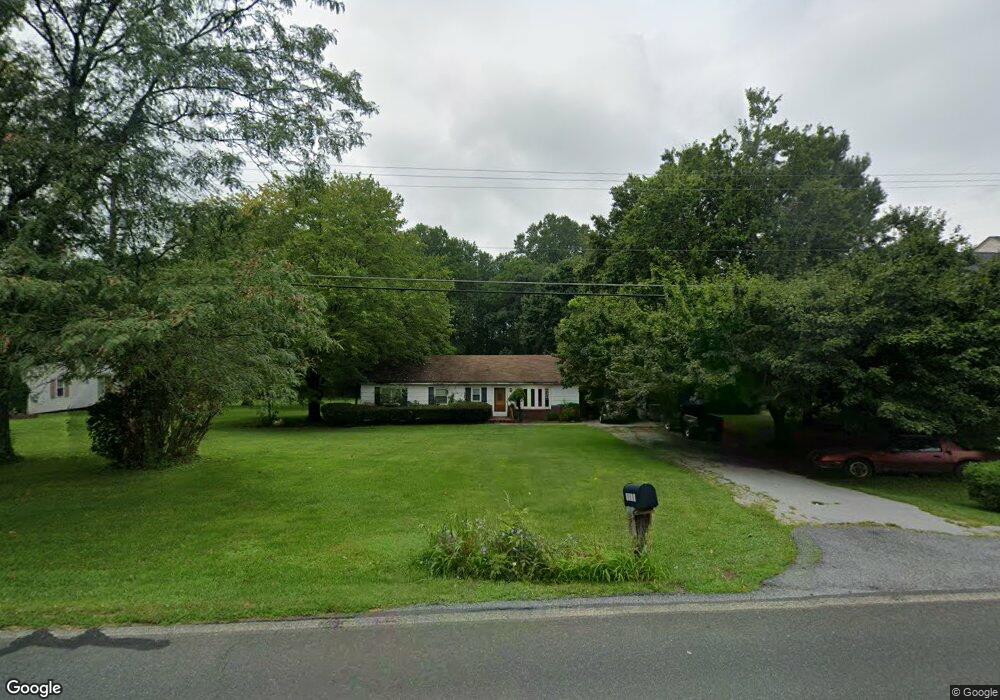 5532 Hodges Rd, Sykesville, MD 21784 - photo 1